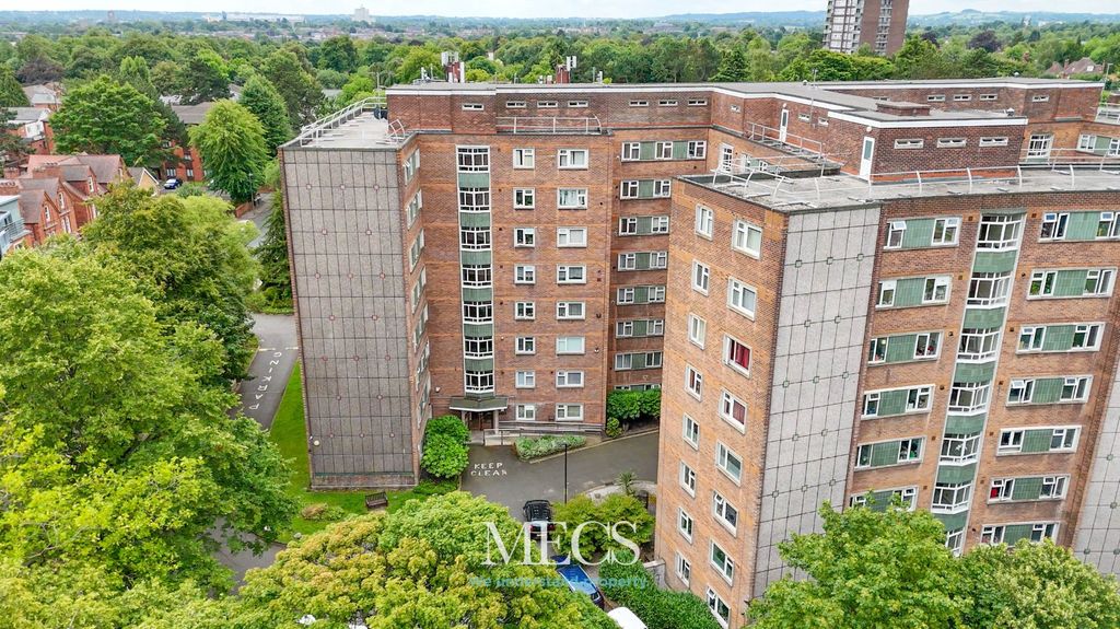 Property photo 1 of 10 4399681