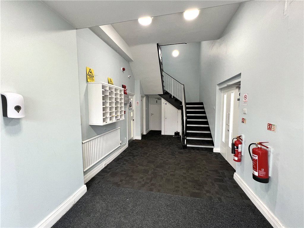 Property photo 2 of 13 Picture No. 04