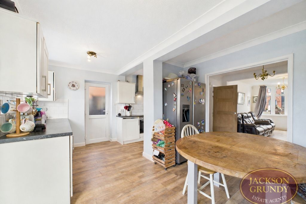 Property photo 3 of 10 The Headlands