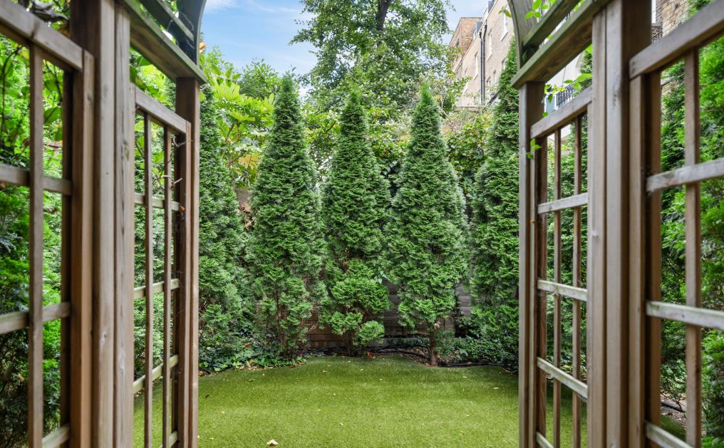 Property photo 3 of 9 Gallery