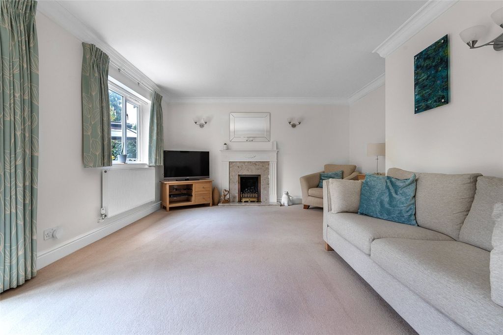 Property photo 3 of 26 Picture No. 07