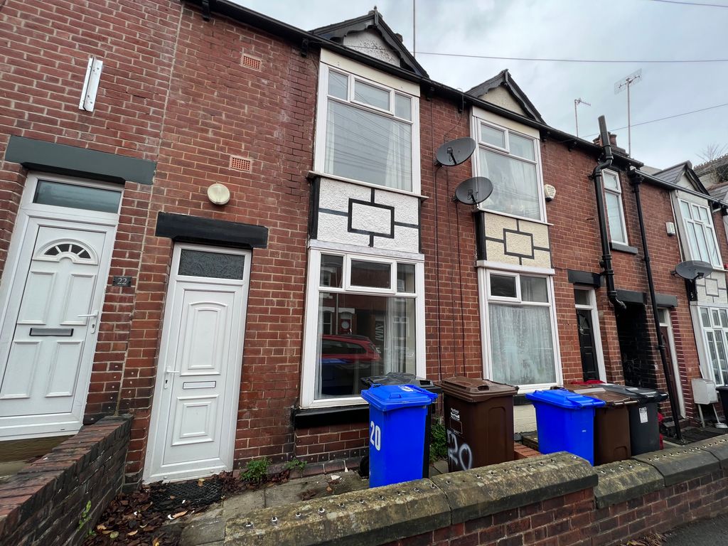 Property photo 1 of 12