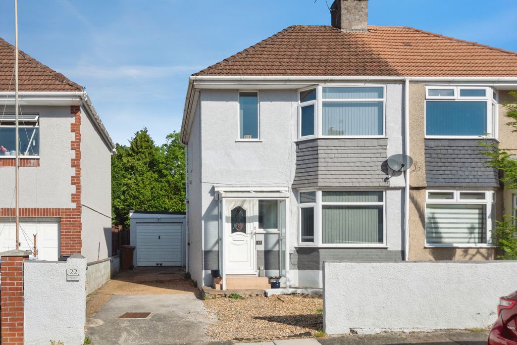 Property photo 1 of 18