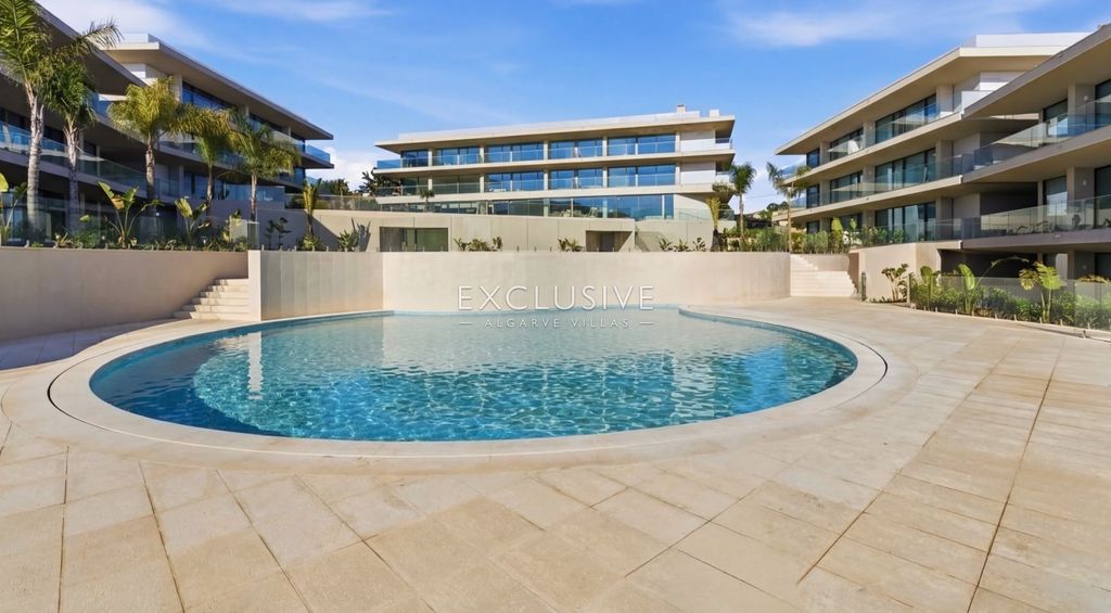 Property photo 3 of 33