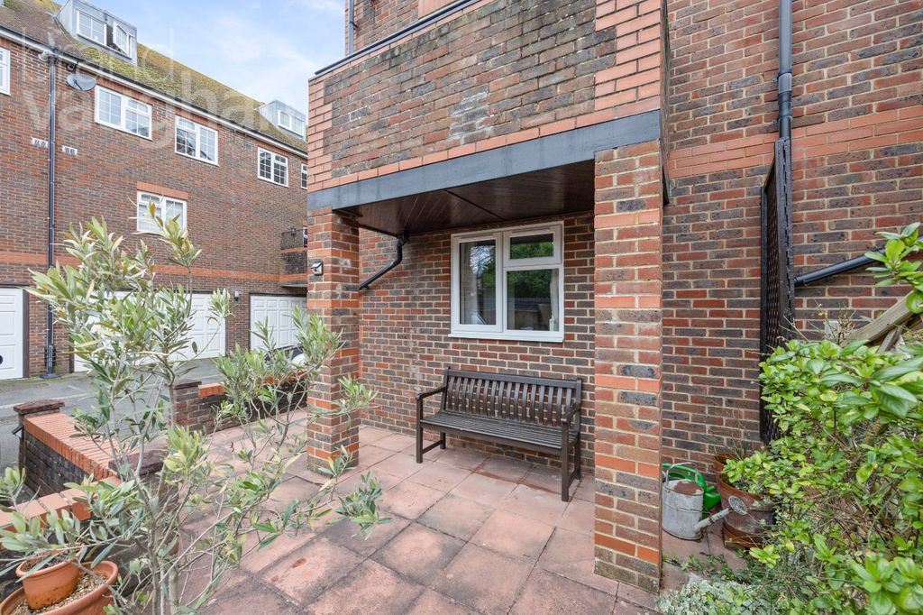 Property photo 3 of 20 Picture No. 09