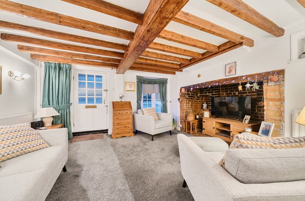 Property photo 2 of 12 1375702-5-691265E...