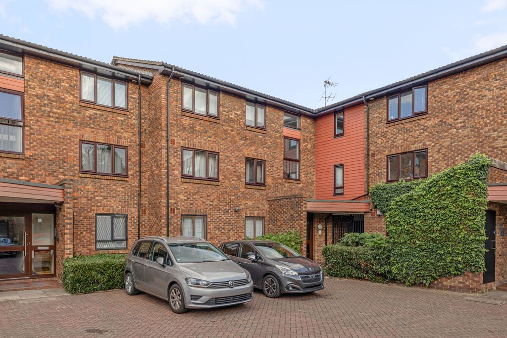 Property photo 1 of 11 918A9968