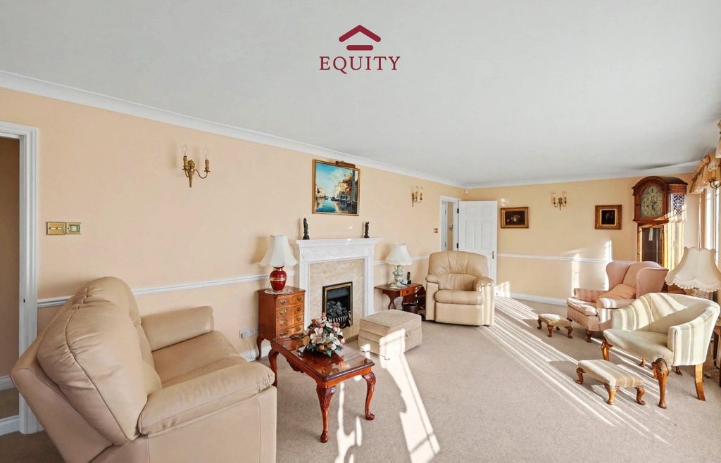 Additional image 13 of 3 bed flat for saleCulloden Road, Enfield EN2