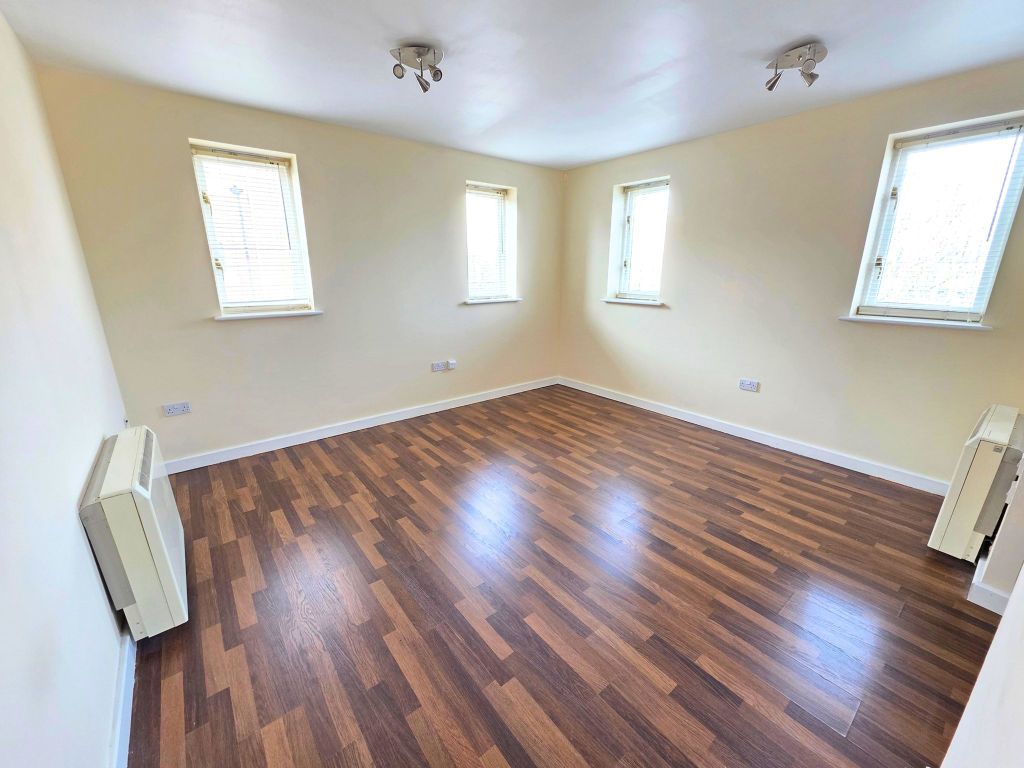 Property photo 3 of 7