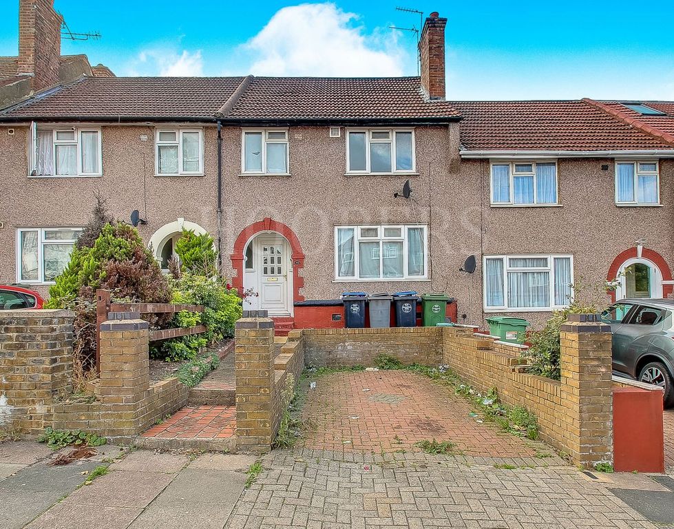 Property photo 1 of 12