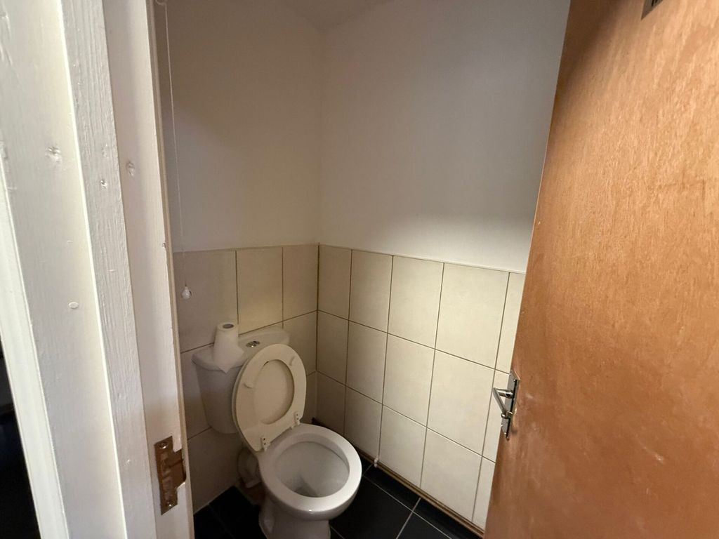 Property photo 3 of 3