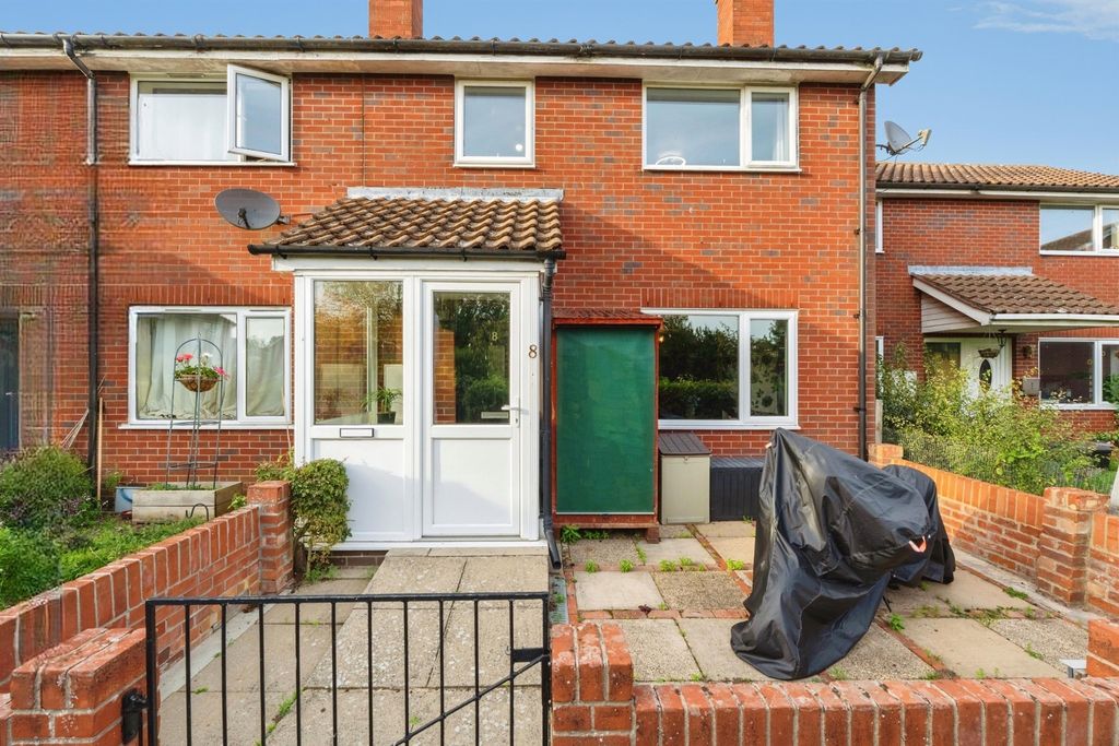 Property photo 1 of 15