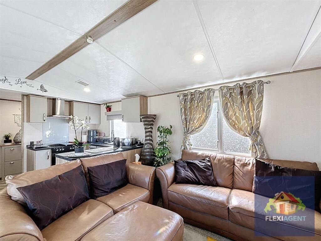 Property photo 2 of 14 4267924
