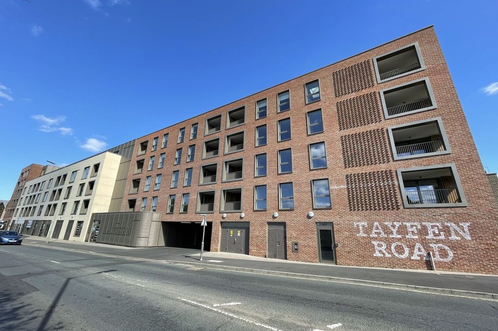 Property photo 3 of 14