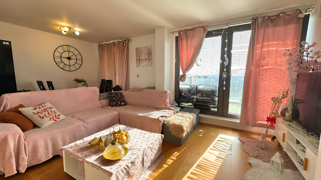 Property photo 1 of 5 Whatsapp Image 2026-03-04 At 18.32.02 (2)-Fotor-2026030418425