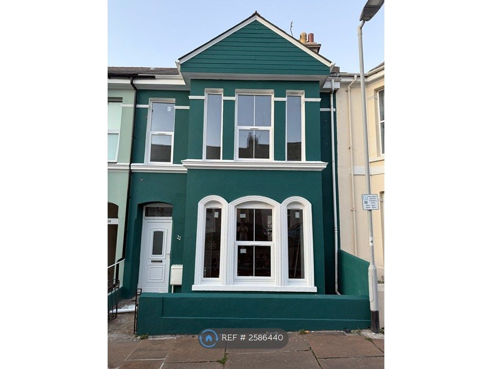 Property photo 1 of 16 Front
