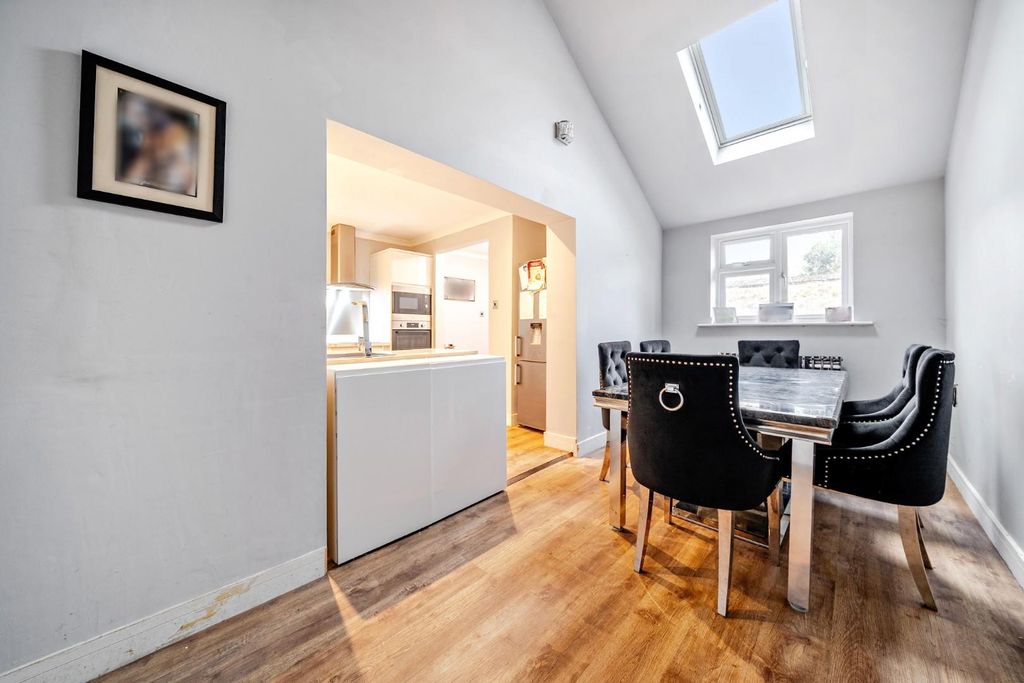 Property photo 3 of 19 1263979 (4).Jpg