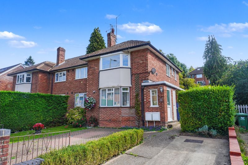 Property photo 1 of 9 Photo 11