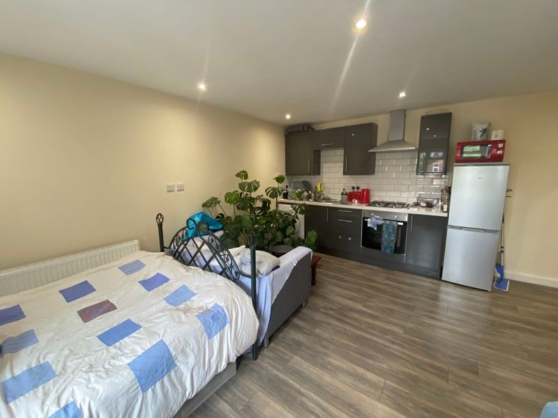 Property photo 2 of 5 Photo 2