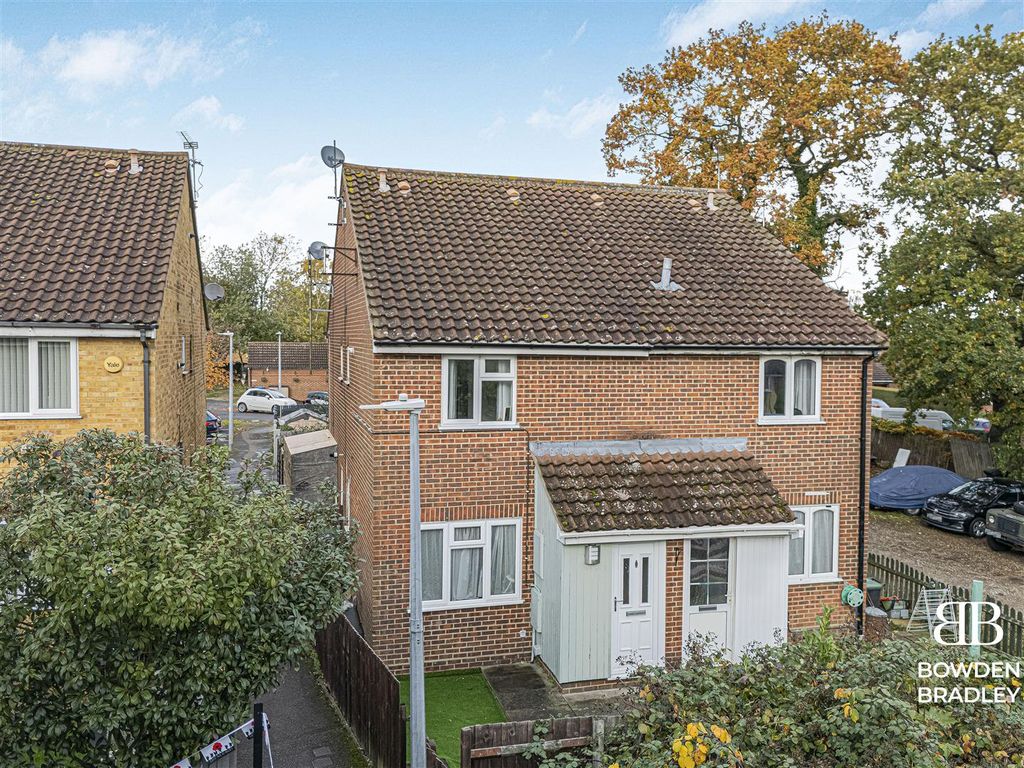 Property photo 1 of 13 Front