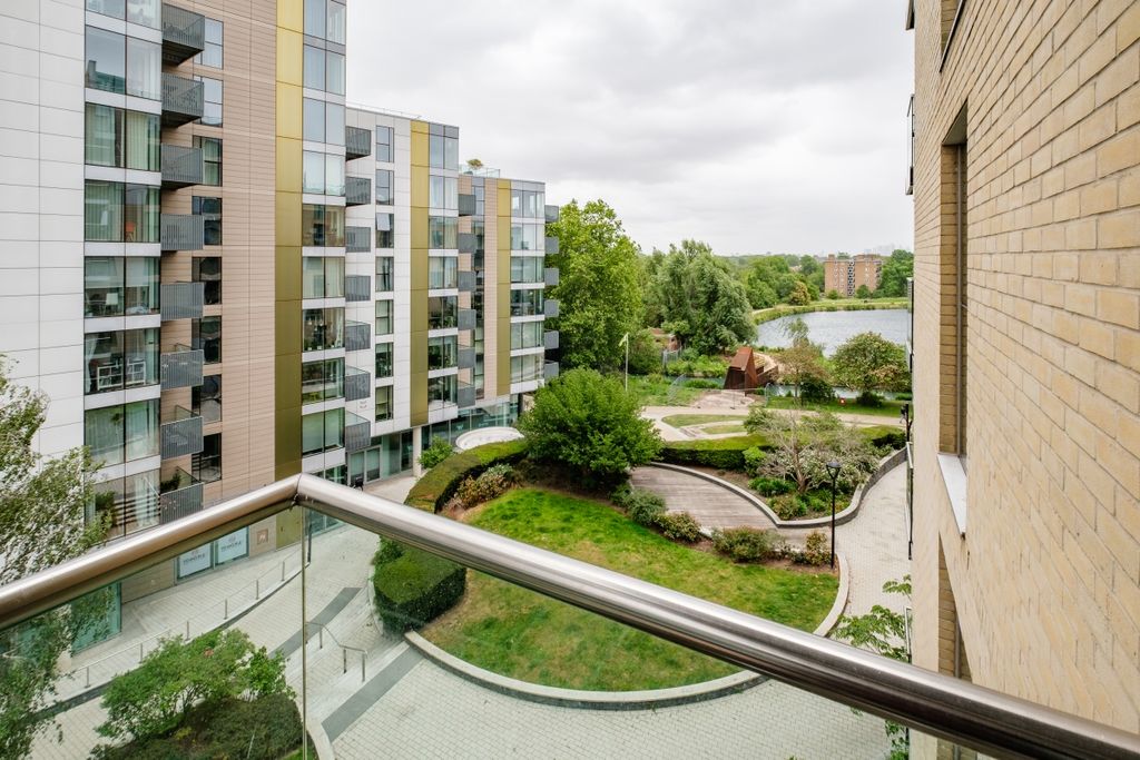 Property photo 1 of 15 Waterside Apartments