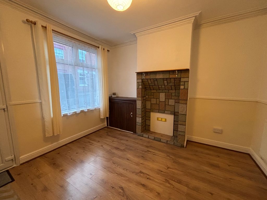 Property photo 3 of 14 Gallery