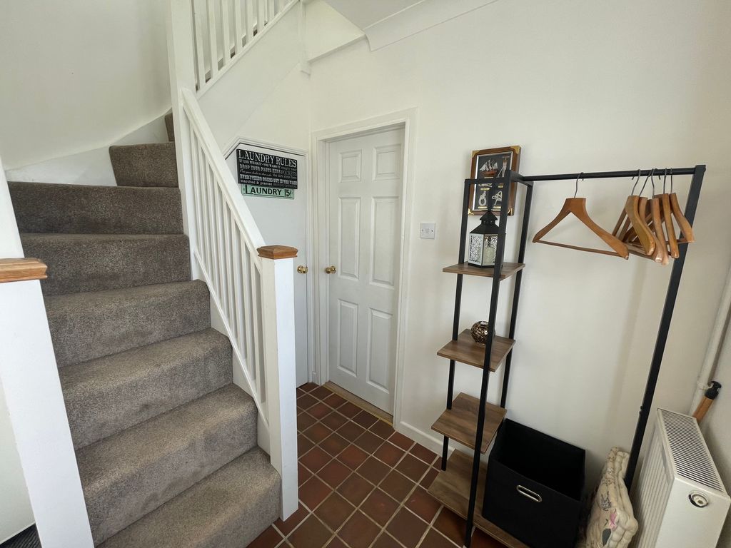 Property photo 2 of 11 Image