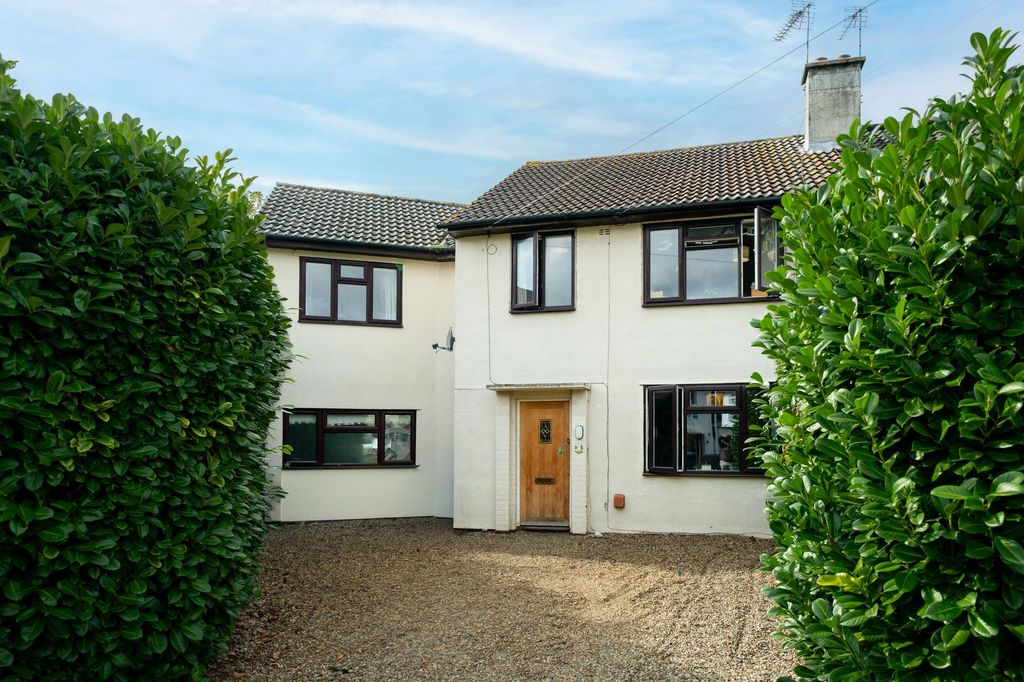 Property photo 1 of 31