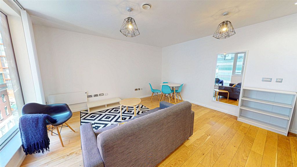 Property photo 2 of 8 Picture No. 03