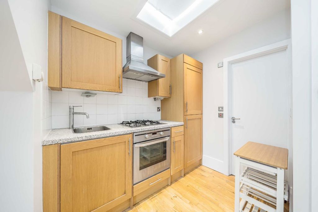 Property photo 3 of 3