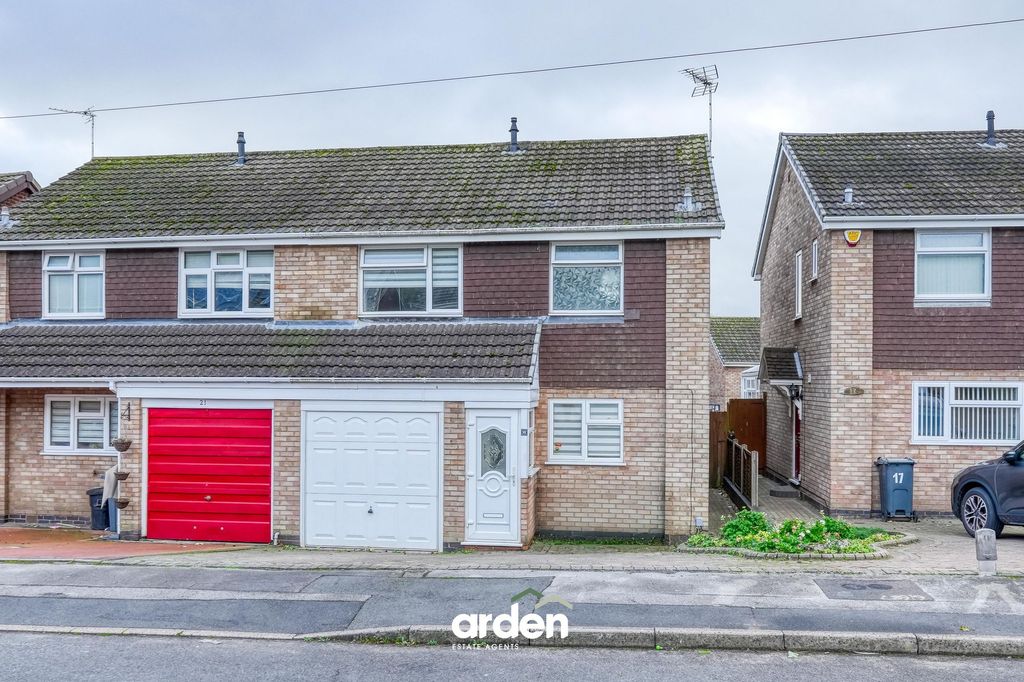 Property photo 1 of 13