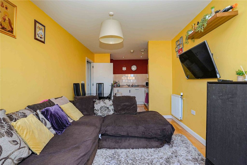 Property photo 1 of 19 Picture No. 13
