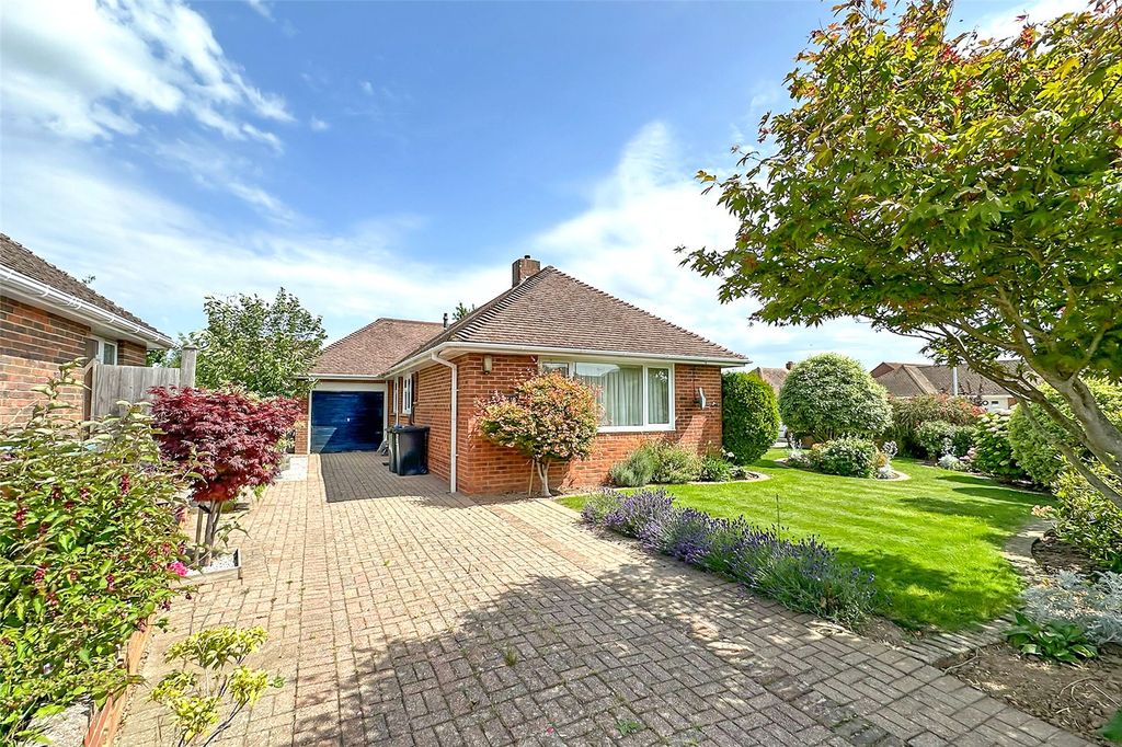 Property photo 1 of 17 Picture No. 19