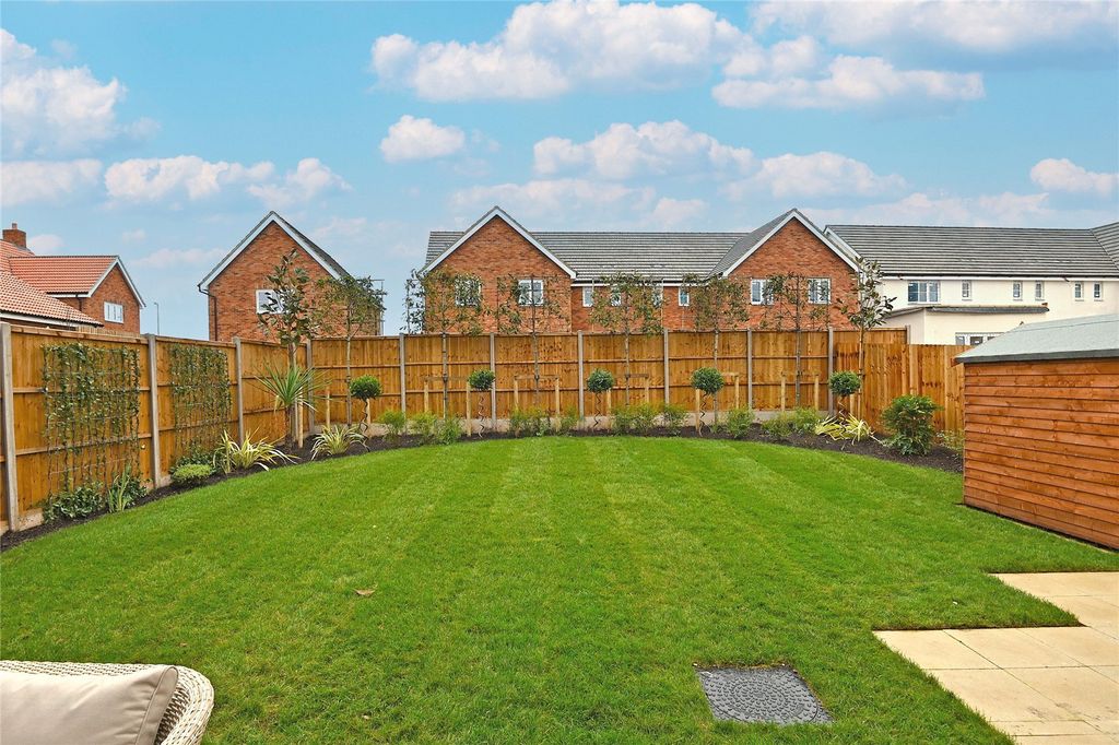 Property photo 3 of 12 Picture No. 10