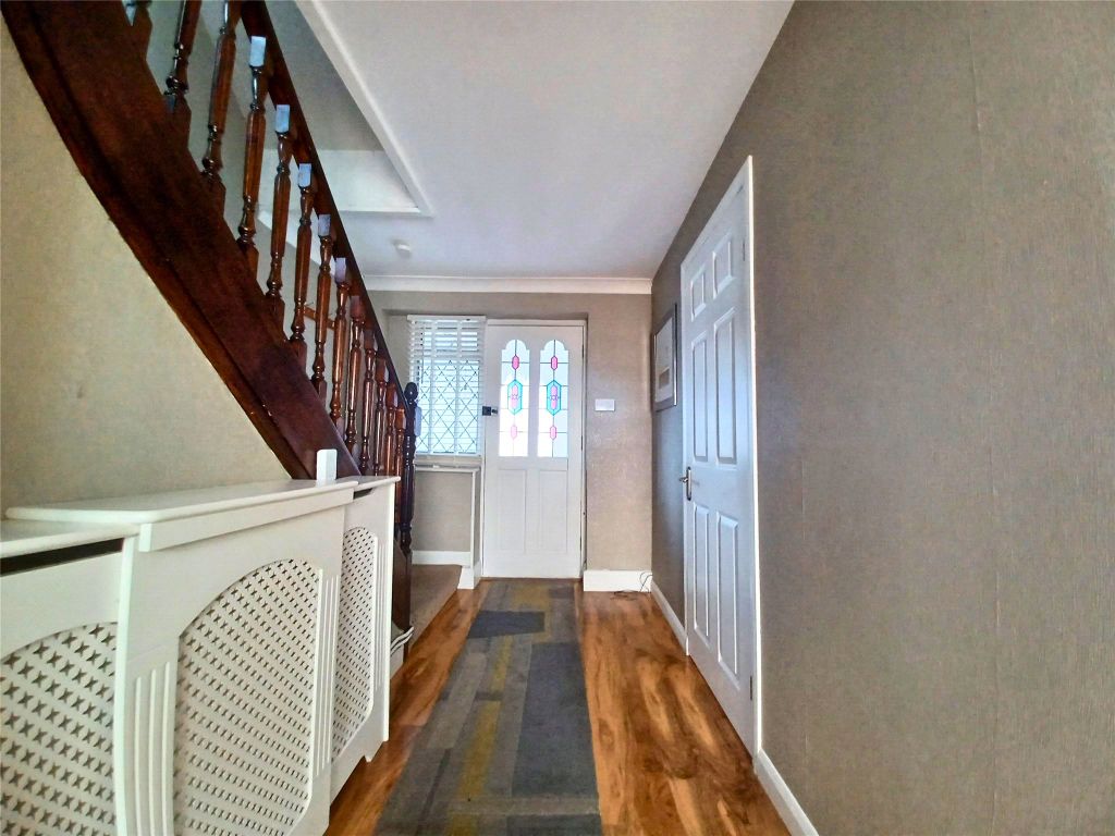 Property photo 2 of 13 Hallway