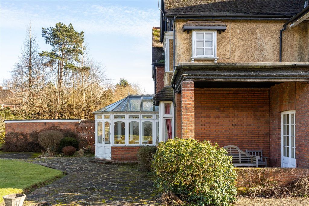 Additional image 27 of 7 bed detached house for saleManor Road, Reigate RH2