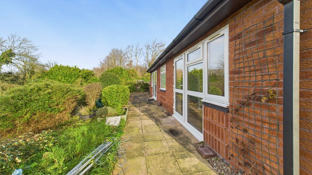 Property photo 2 of 10 2979782