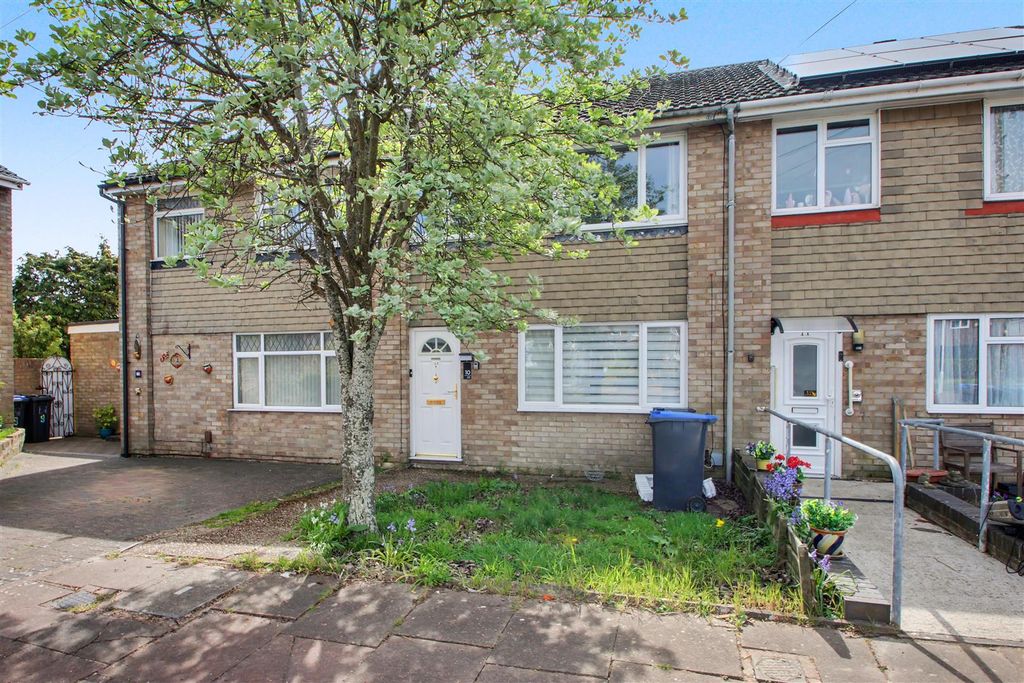 Property photo 1 of 15 Front