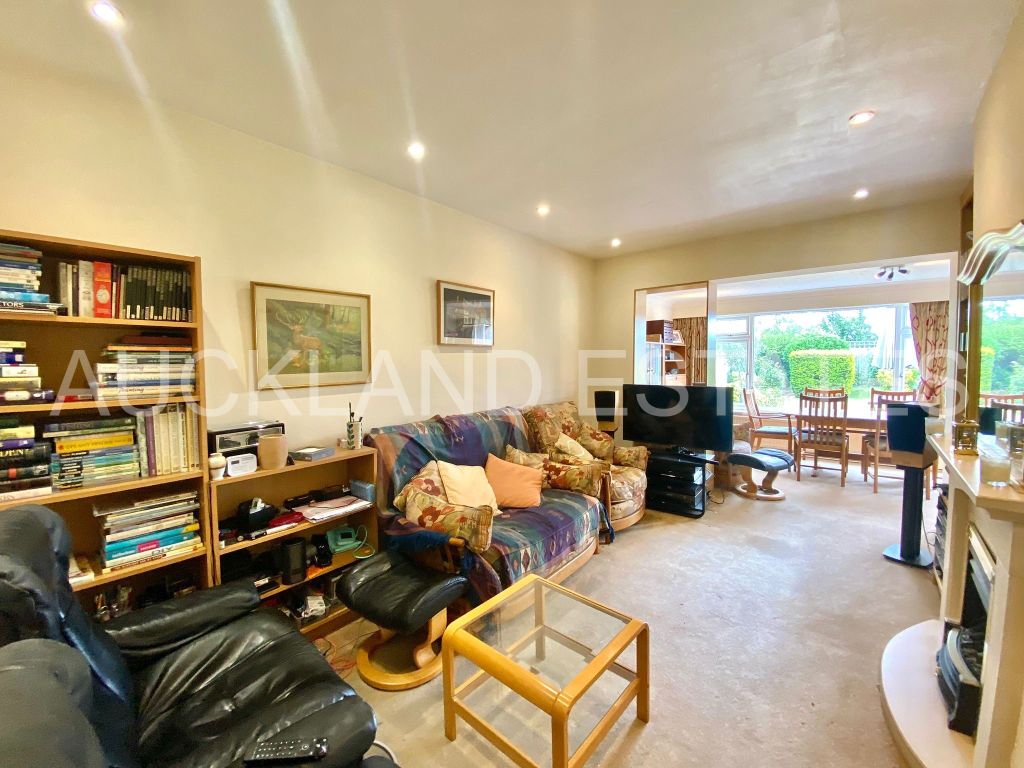 Property photo 3 of 20