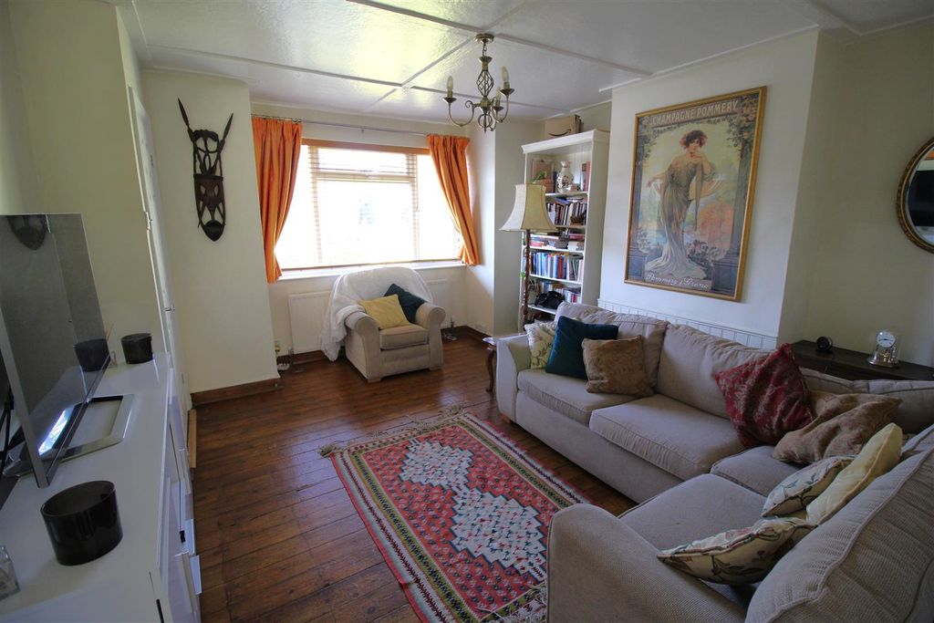 Property photo 2 of 18 Img_1754.Jpg