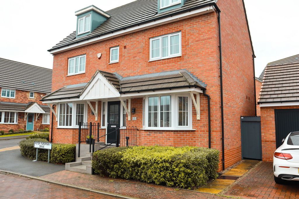 Property photo 2 of 40