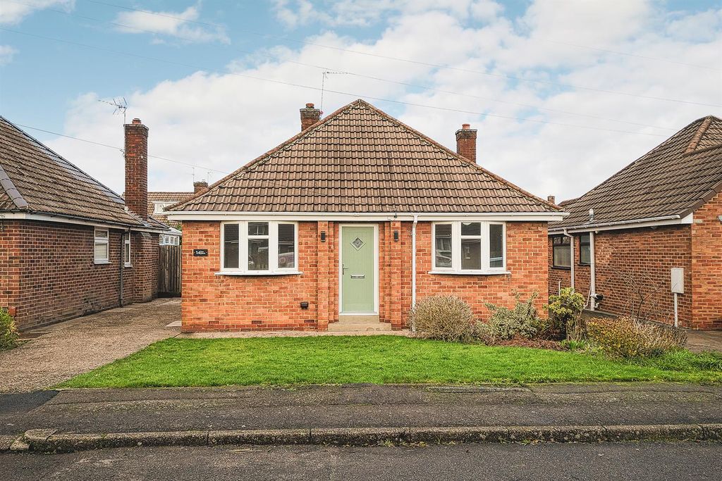 Property photo 1 of 23