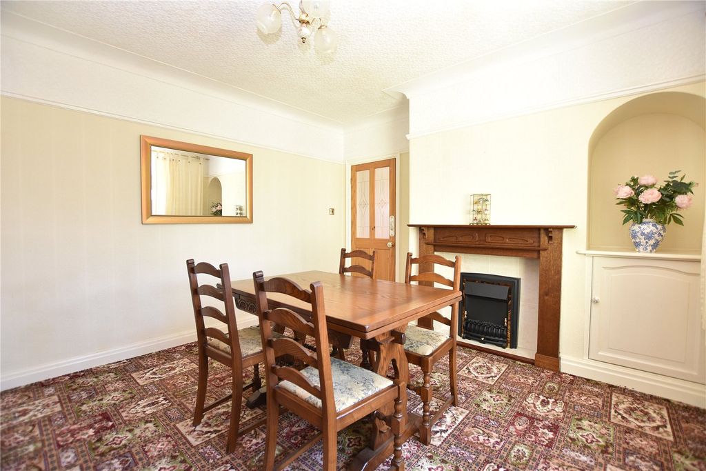 Property photo 3 of 22 Picture No. 48