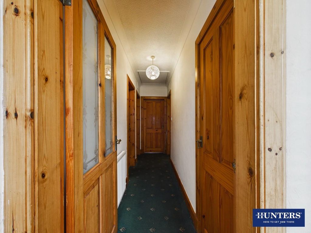 Property photo 2 of 24 Cam05424G0-Pr0147-Still017.Jpg