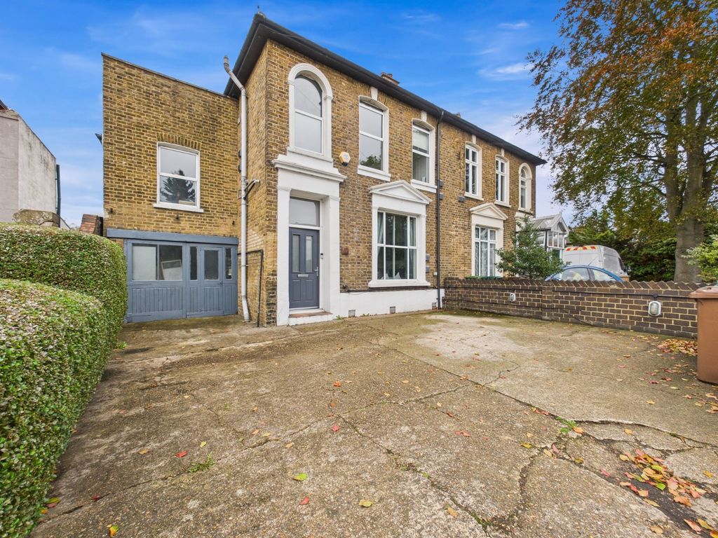 Property photo 1 of 23 Picture No. 24