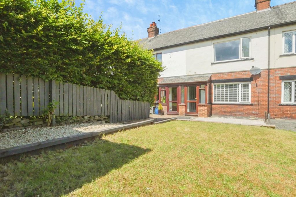 Property photo 1 of 13 External