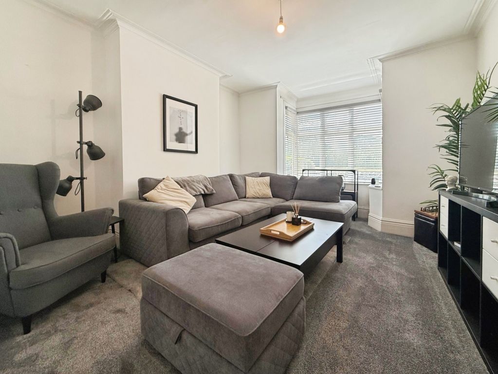 Property photo 2 of 13 Pbox-Img.Jpg