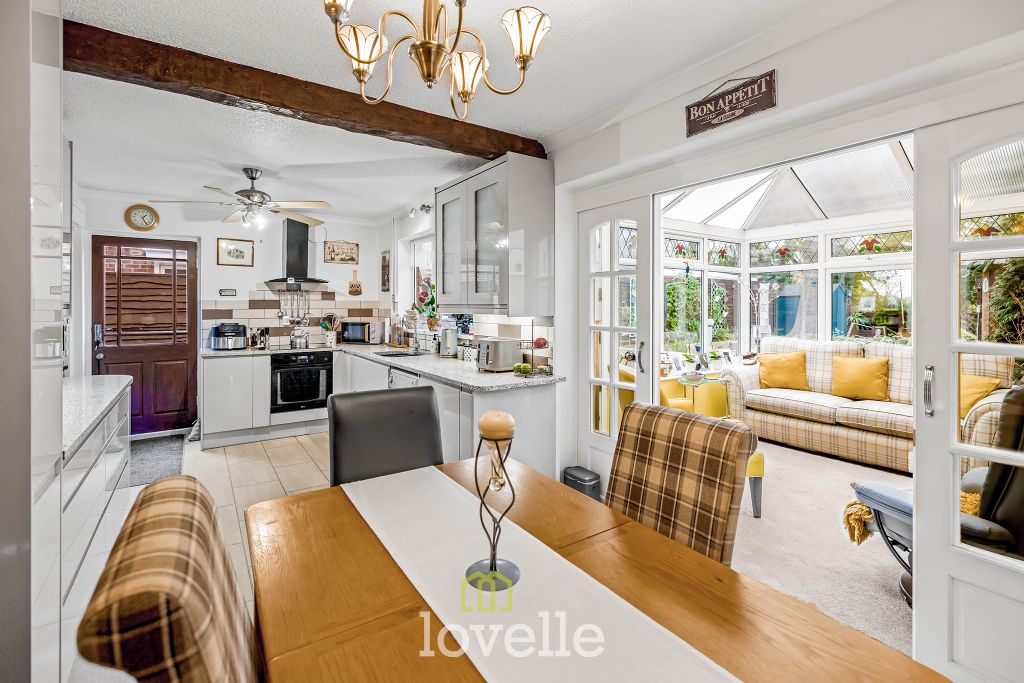 Property photo 3 of 37