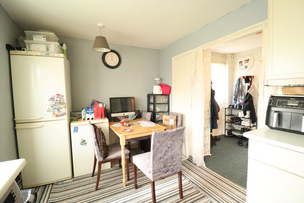 Property photo 3 of 14 Picture No. 29