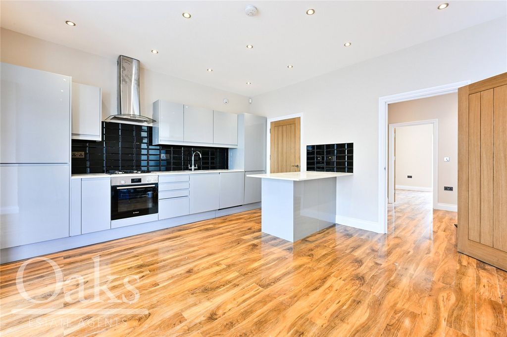 Property photo 2 of 11 Picture No. 04